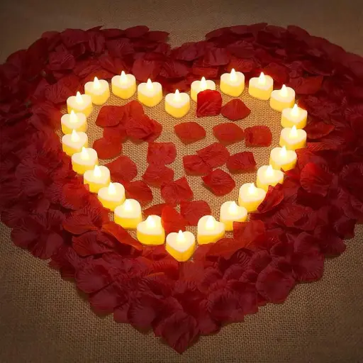 LOVE SMALL CANDLES PACK OF 8 PCS